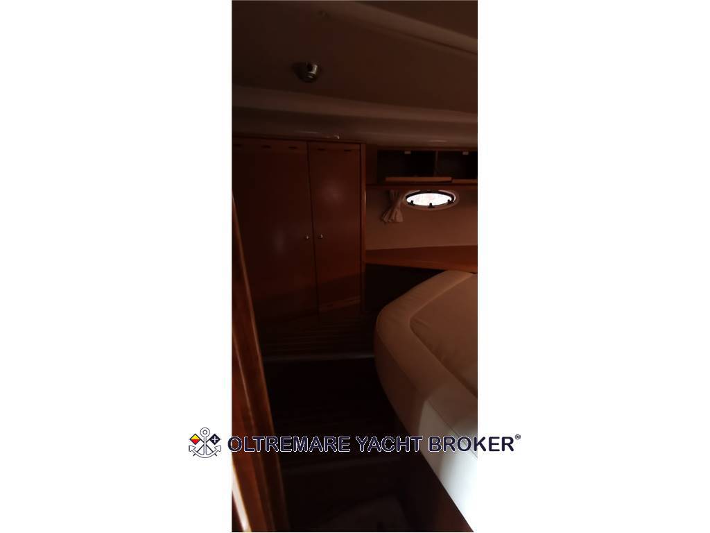 Bavaria 37 sport