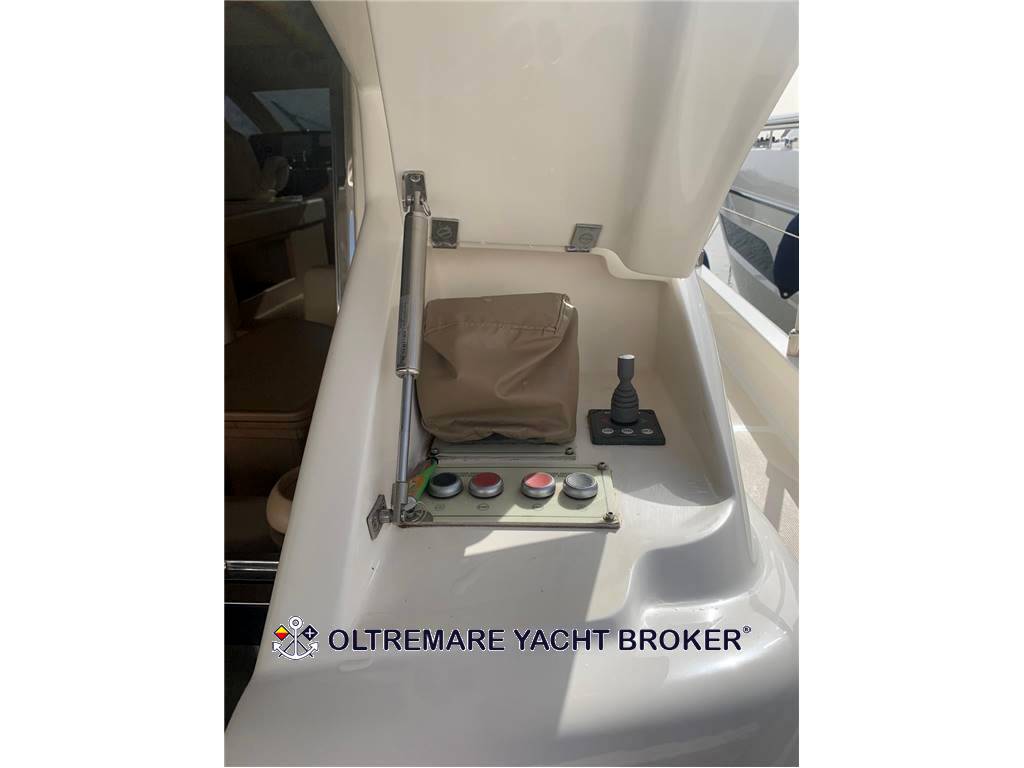 Ferretti yachts Ferretti 550