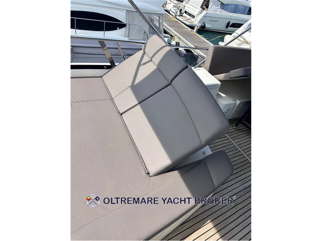 Jeanneau Prestige 500 fly