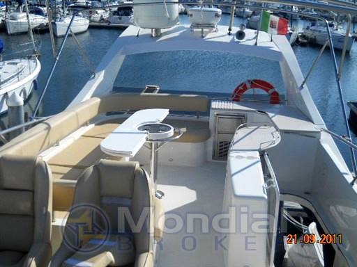 Galeon 530