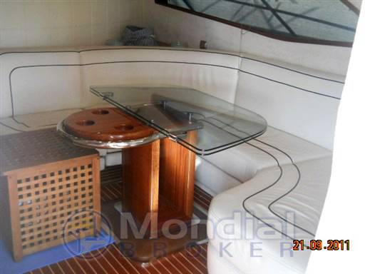 Galeon 530