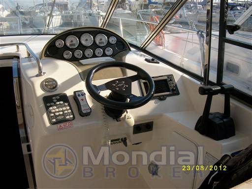 Bavaria motor boats Bavaria 35 ht