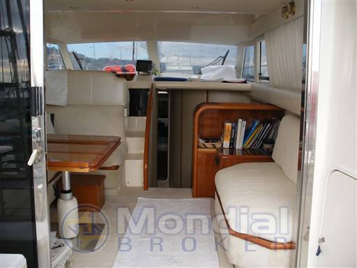 Azimut Az 36