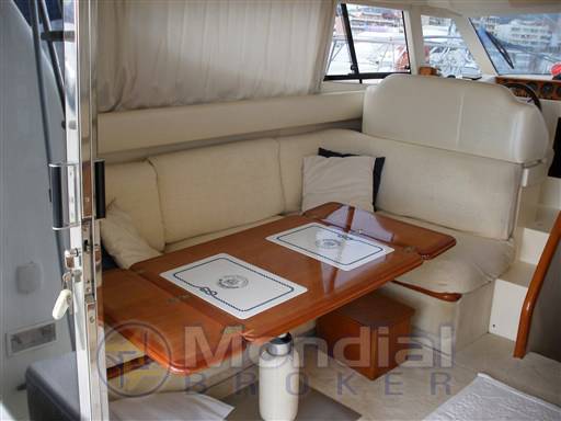 Azimut Az 36