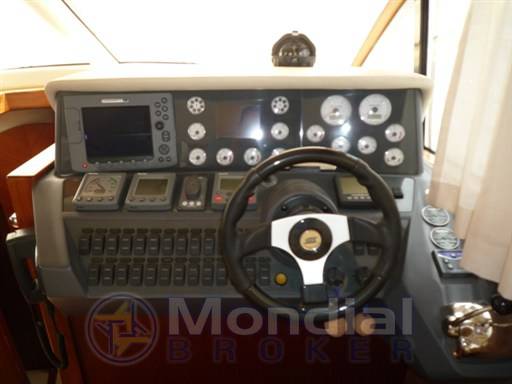 Galeon 440 fly