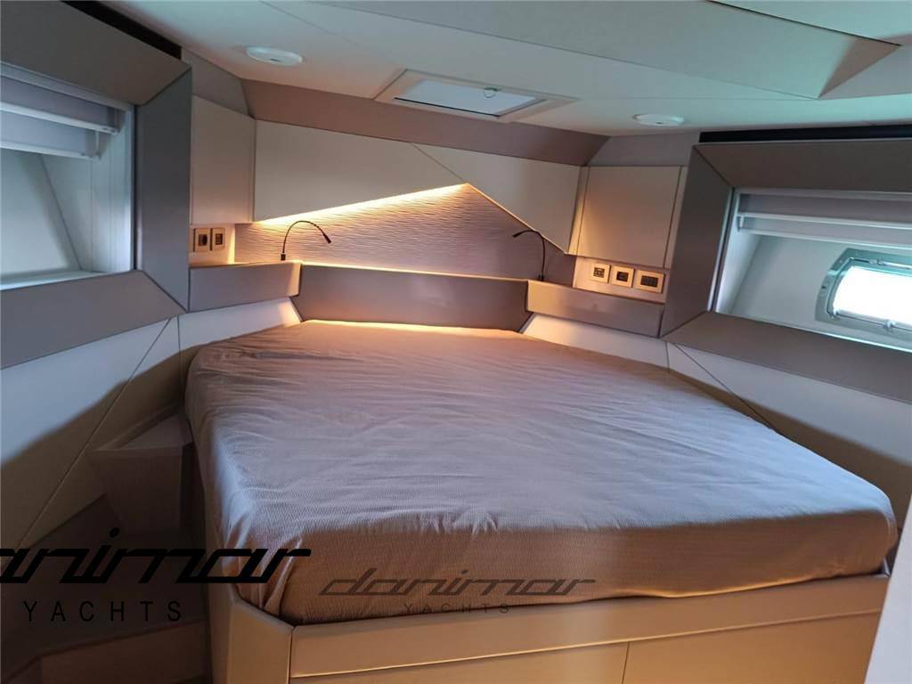 Pershing 7x