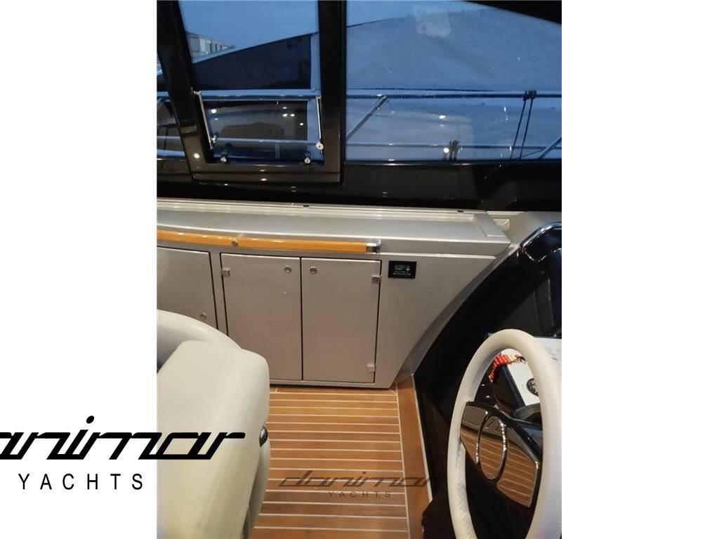 Riva 63 vertigo