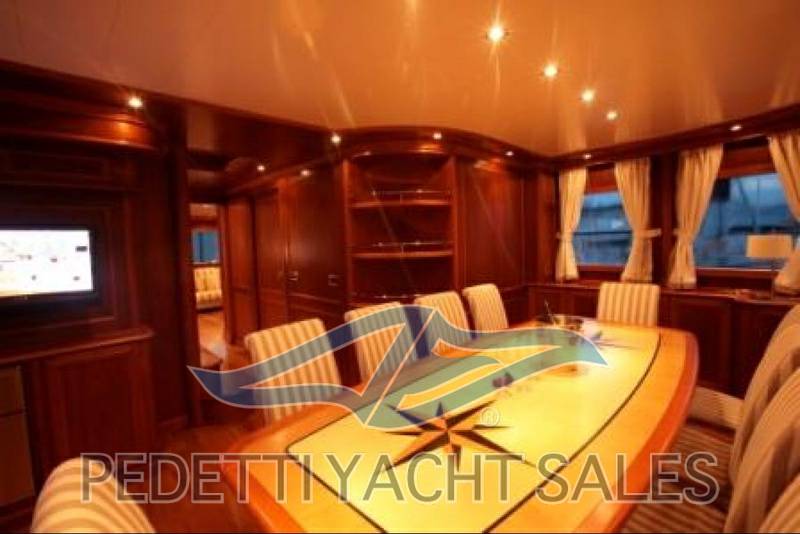 Terranova yacht Explorer 85