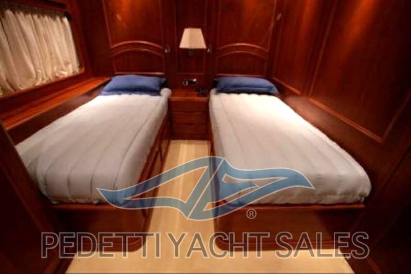 Terranova yacht Explorer 85
