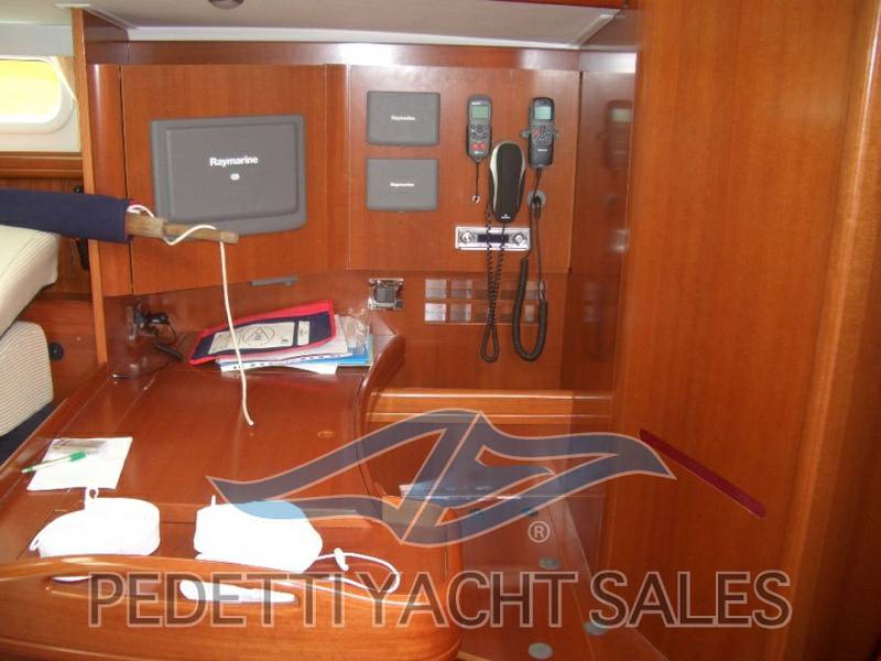 Beneteau 57