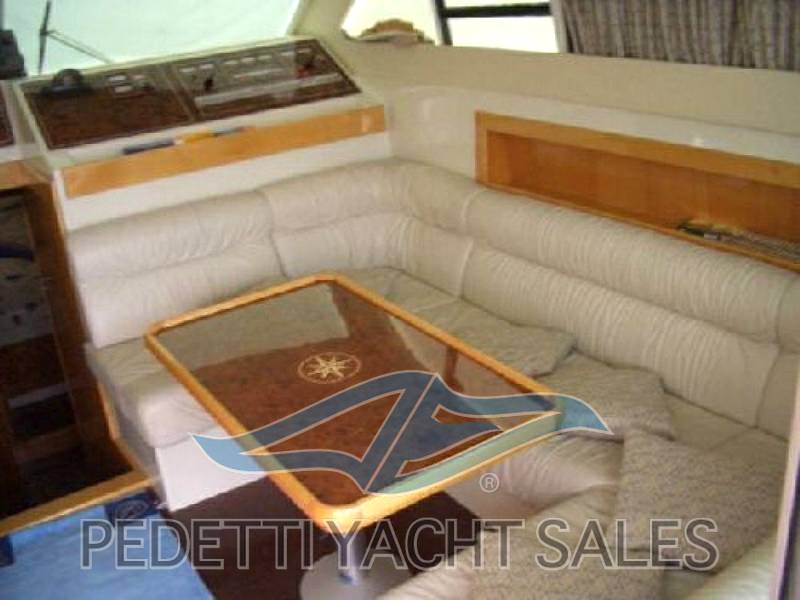 Raffelli Typhoon fly