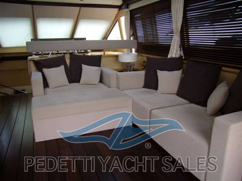 Pacific shipyard Prestige 200