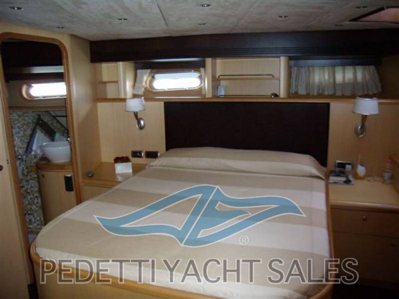 Pacific shipyard Prestige 200
