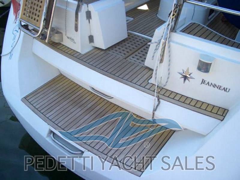 Jeanneau 49