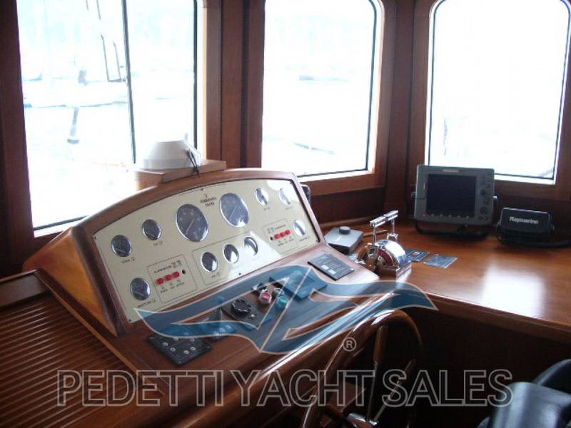 Terranova yacht Explorer 68