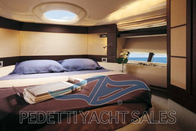 Azimut 43 s