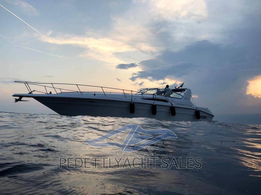 Sea ray 400 express