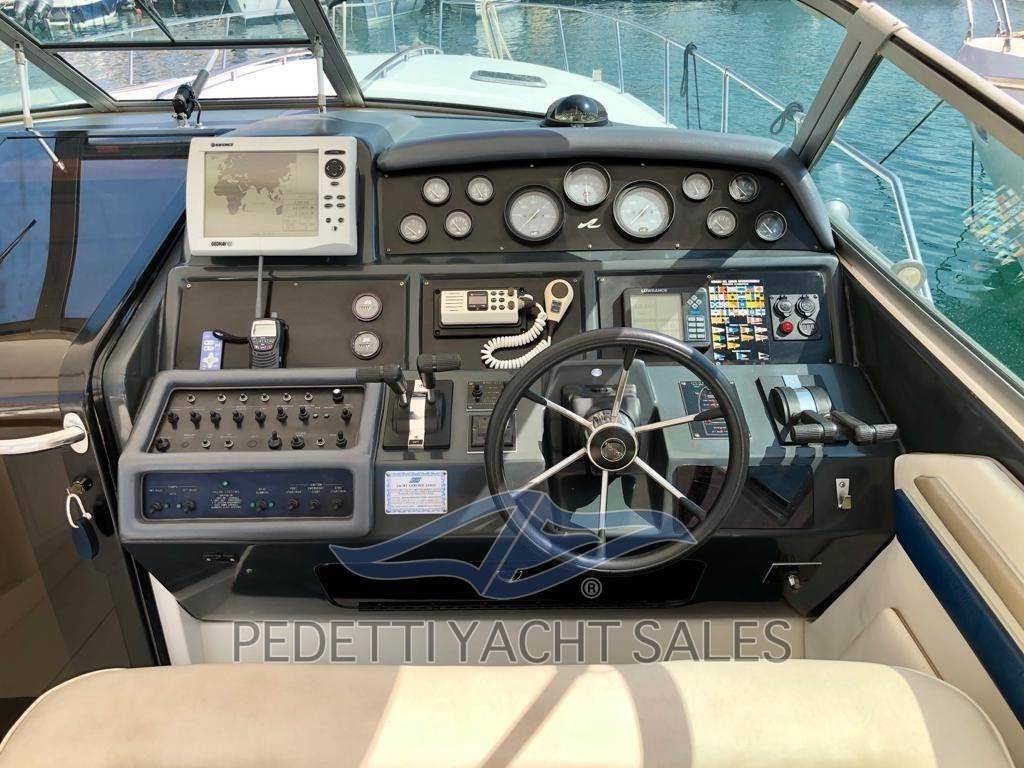 Sea ray 400 express