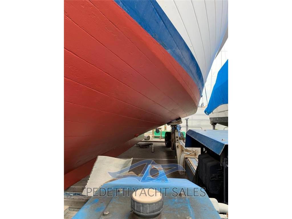 Grand banks 36 classic