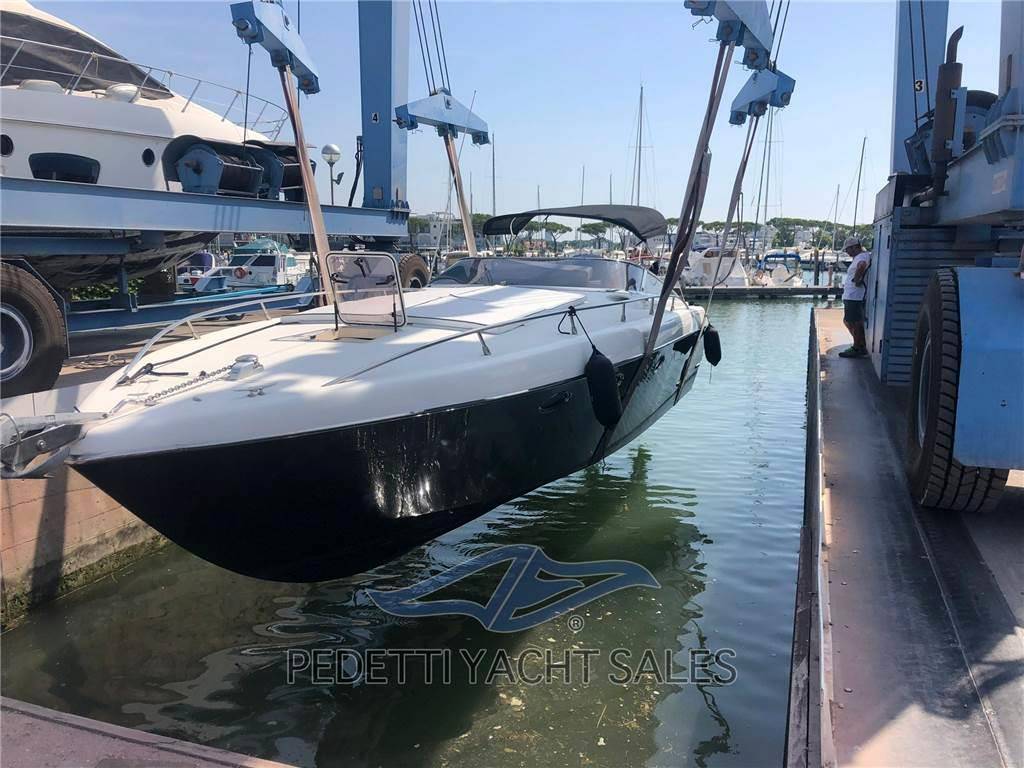 Marine yachting Mig 38