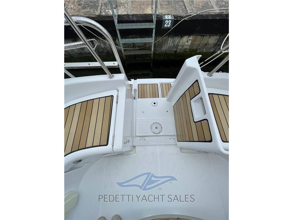 Beneteau Oceanis 423