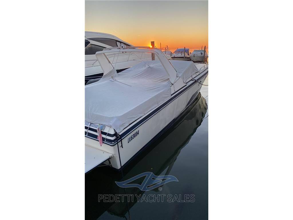 Glastron La.ra.ya rbr 1100