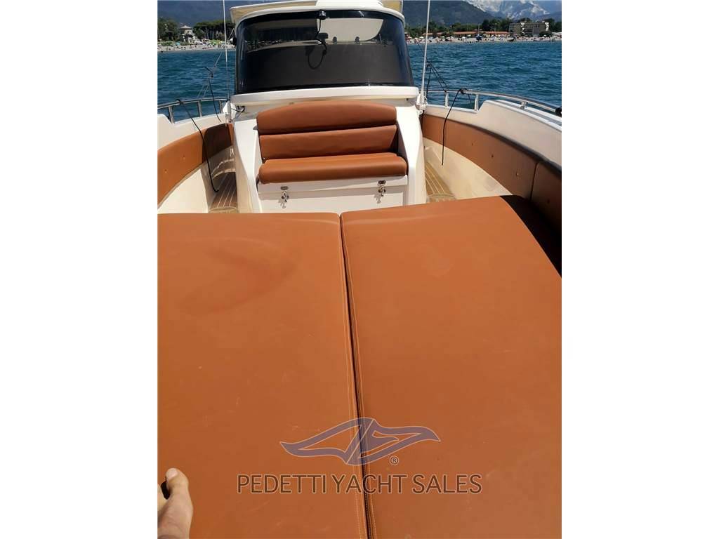 Supermarine Iguana 36
