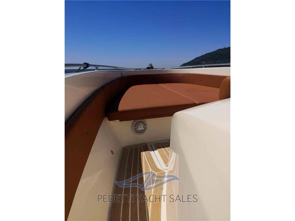 Supermarine Iguana 36
