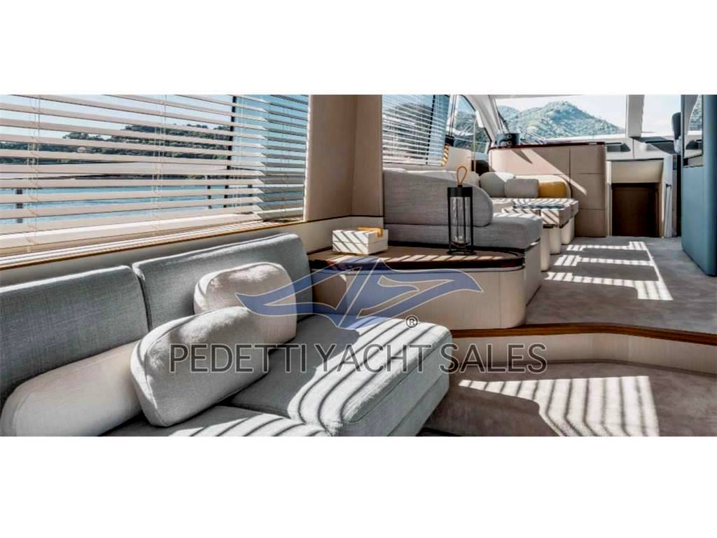 Azimut 68 flybridge my 2021