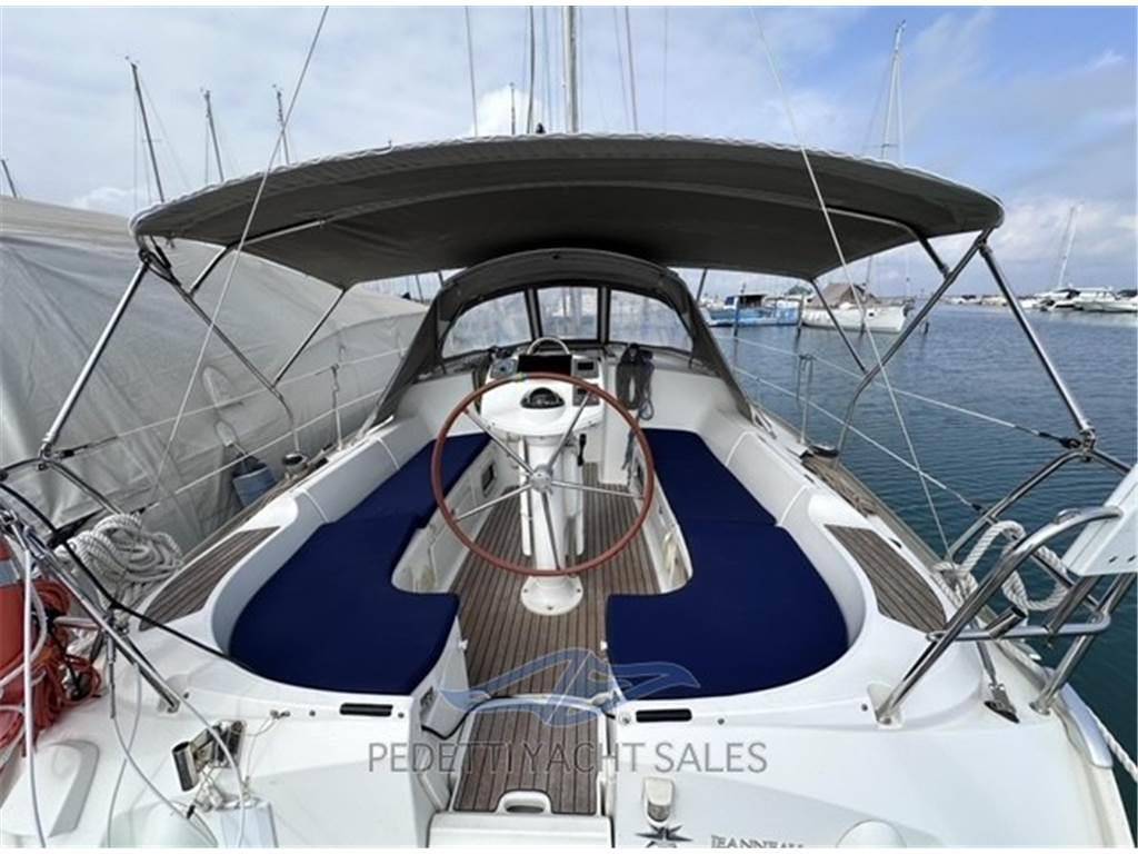 Jeanneau 37 sun odyssey