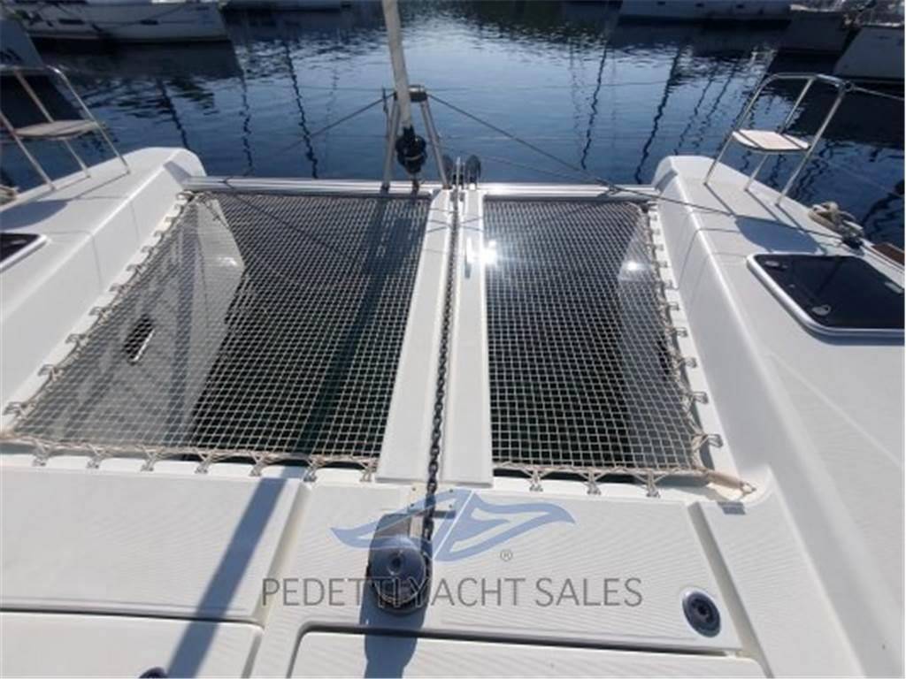 Lagoon 40