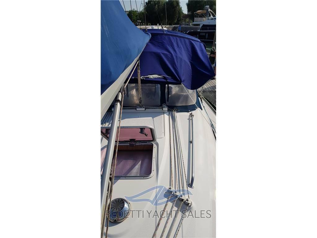 Bavaria 30 cruiser