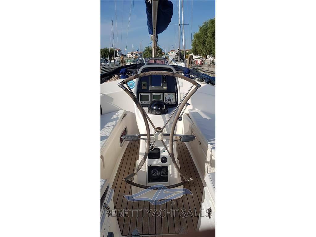 Bavaria 30 cruiser