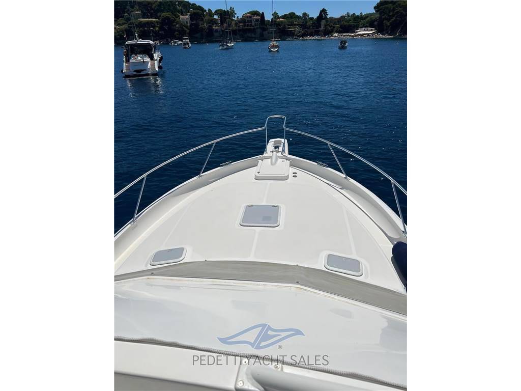Luhrs 35 convertible