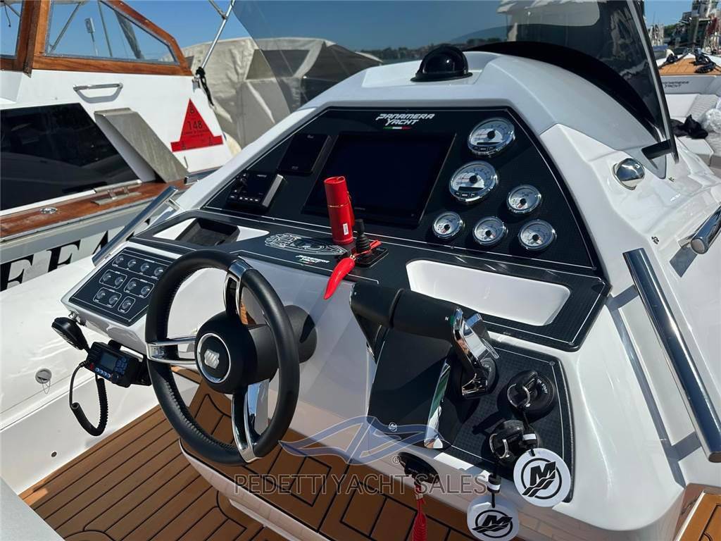 Panamera yacht Py 100