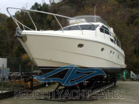 Ferretti 48