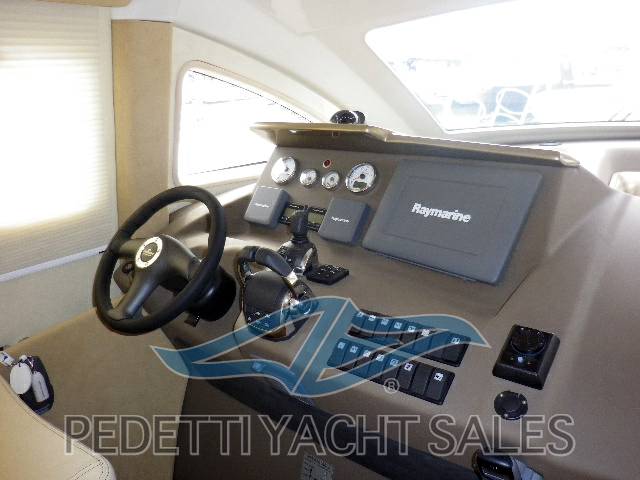 Cranchi Atlantique 43 fly