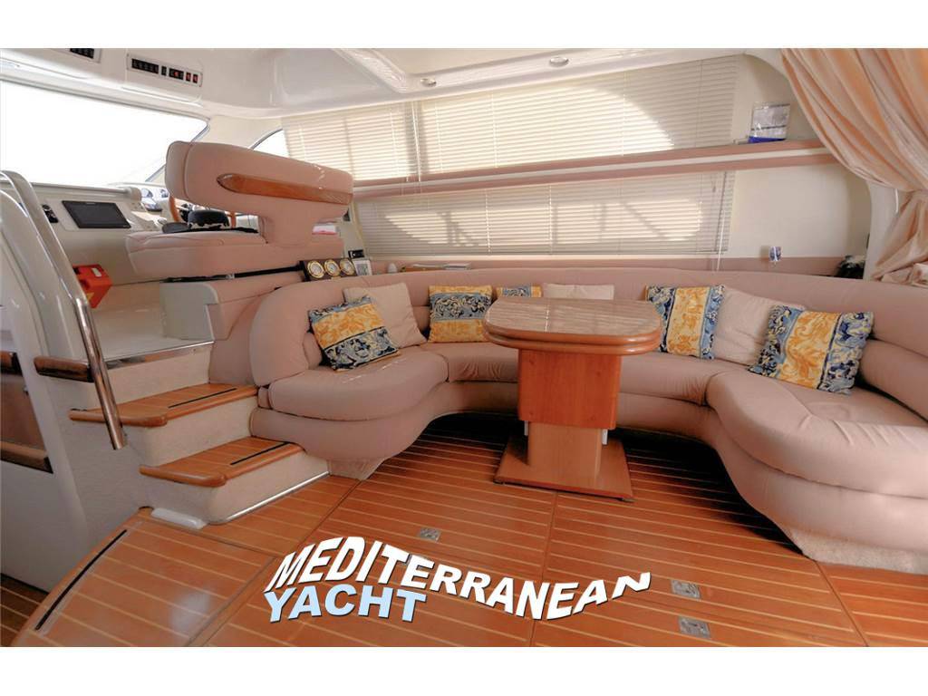 Sealine F 44