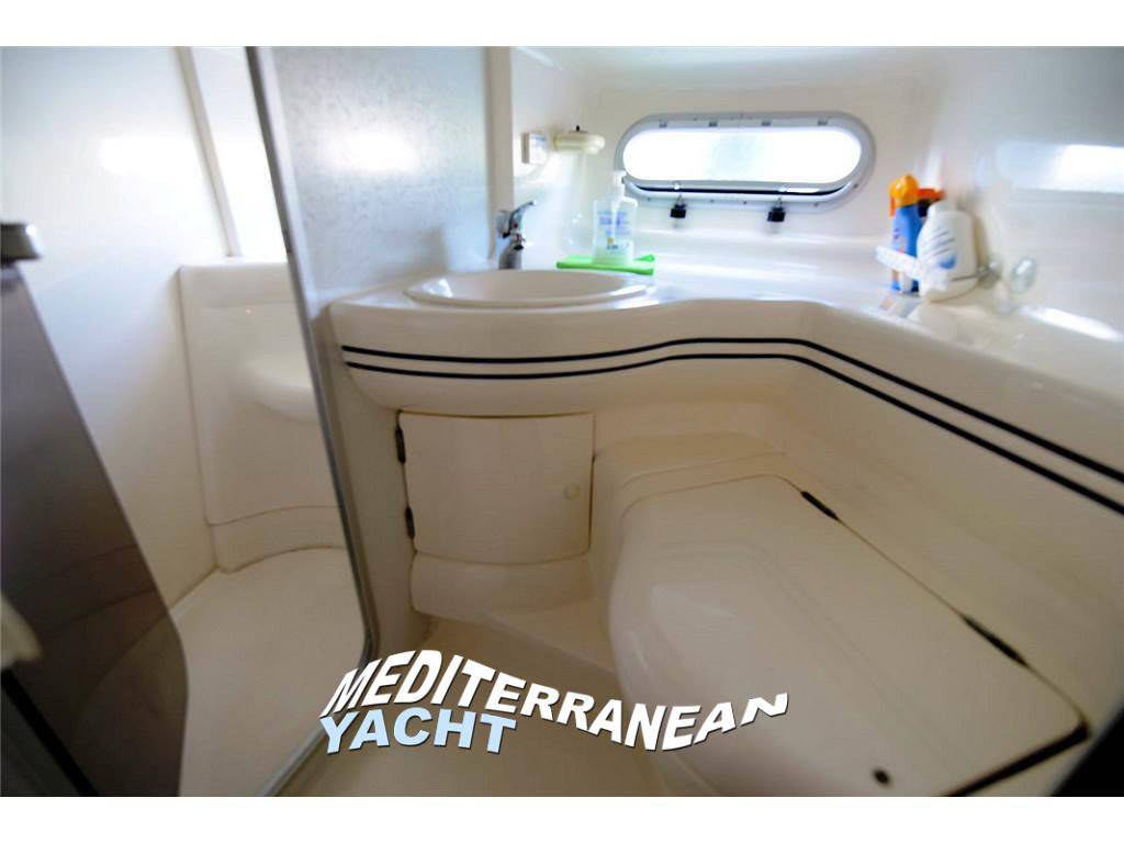 Sealine F 44