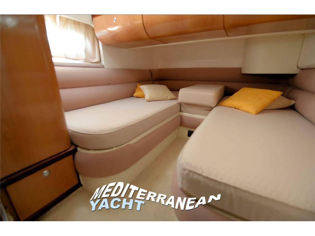 Sealine F 44