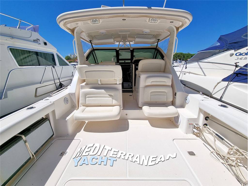 Tiara 3600 open