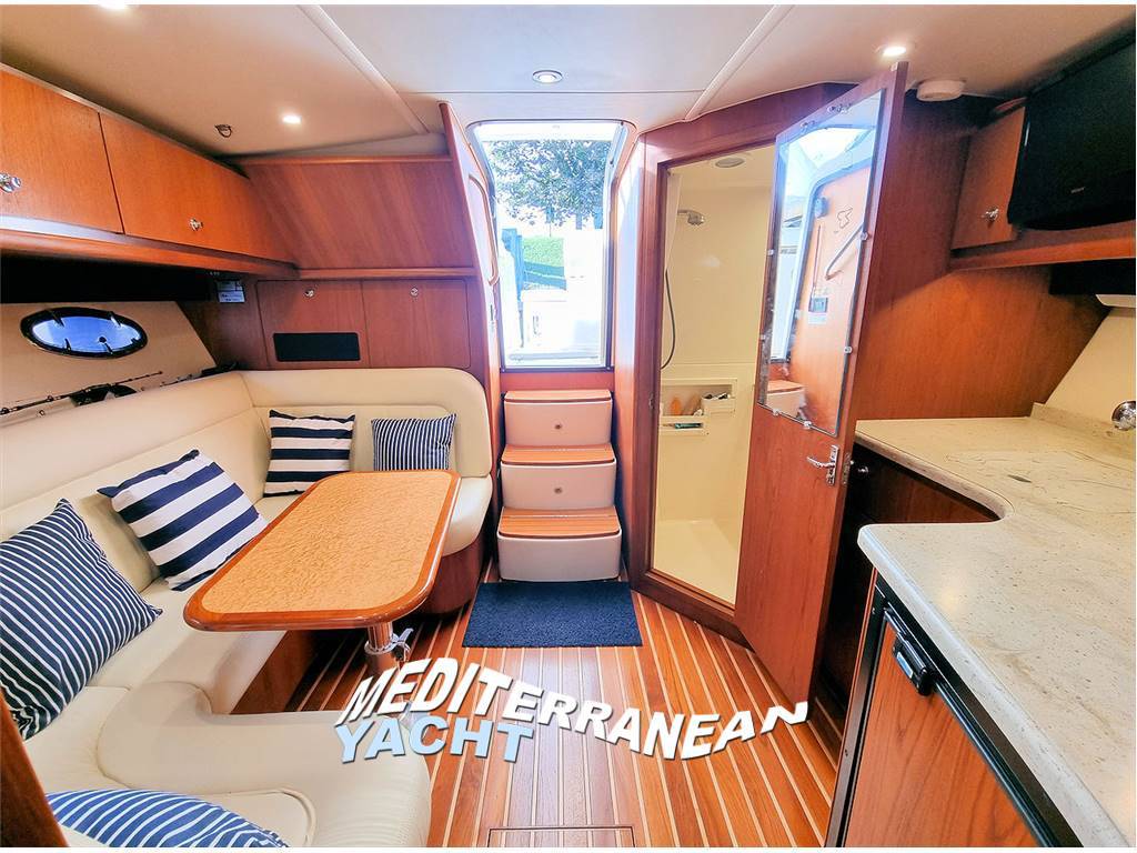Tiara 3600 open