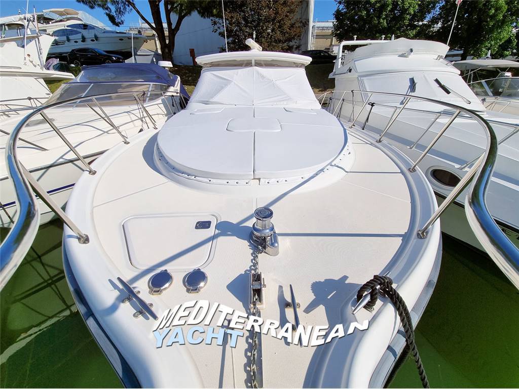 Tiara 3600 open