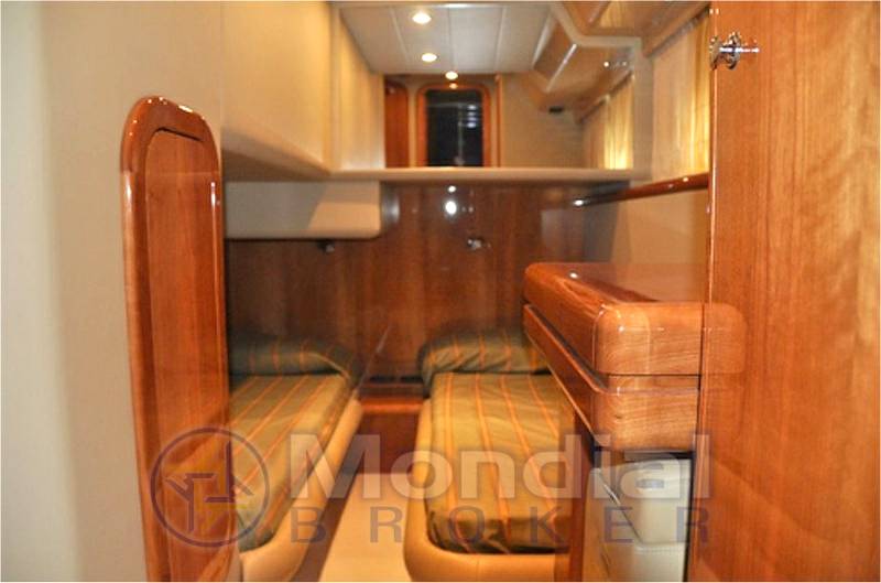 Ferretti 620