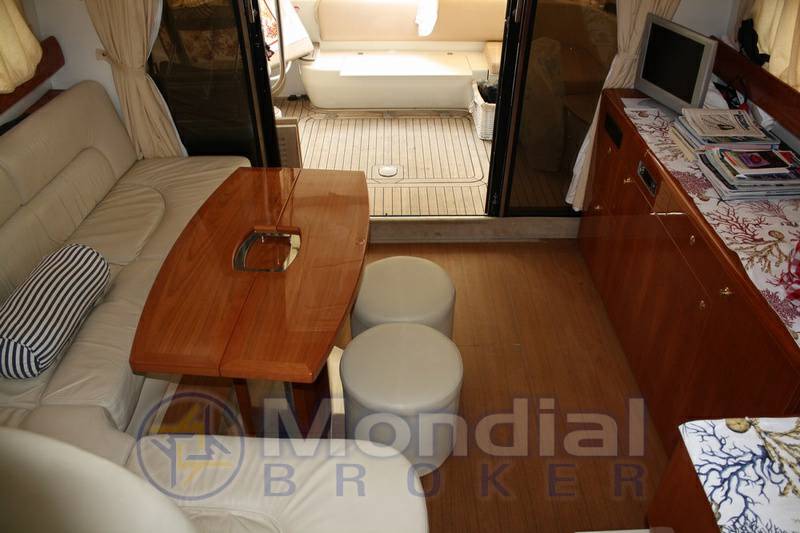 Cranchi Atlantique 40' fly