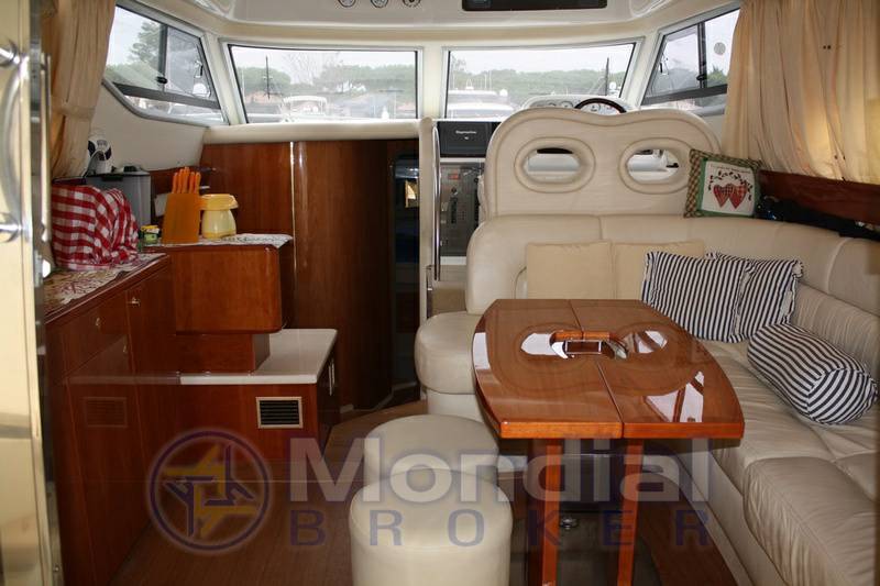 Cranchi Atlantique 40' fly