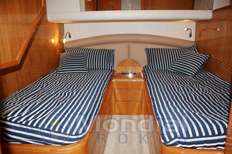 Uniesse 55' my