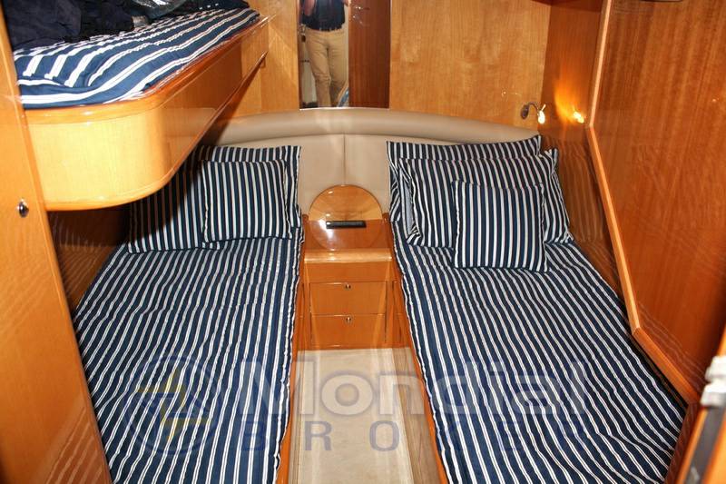 Uniesse 55' my
