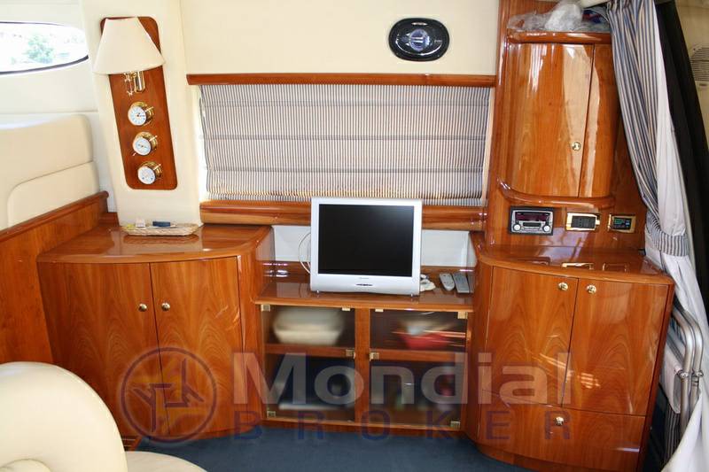 Cranchi Atlantique 48'