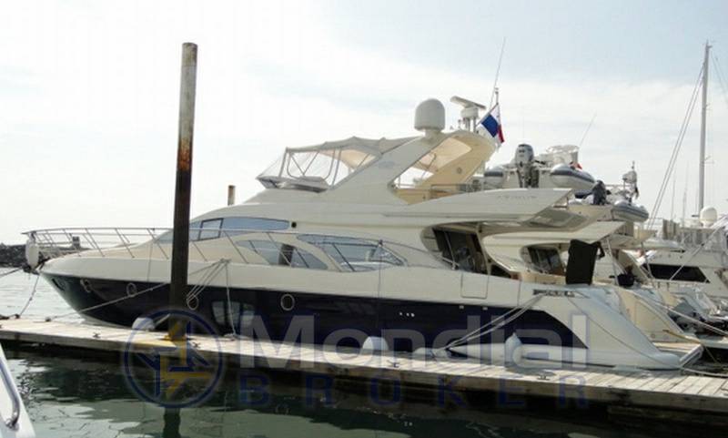 Azimut Az 62' fly